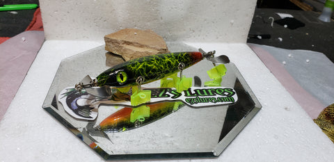 2 belly weight 5 hook antique wood prop bait Ez's 5 hook Handcrafted Wooden Topwater (Bayou Minnow) – EZs Lures